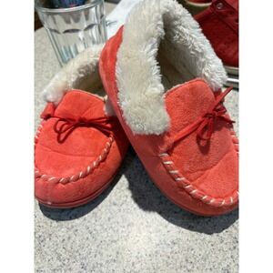 Merrimac Coral Pink Moccasin Slippers Faux Fur Lined US 2-3 EU 33-34